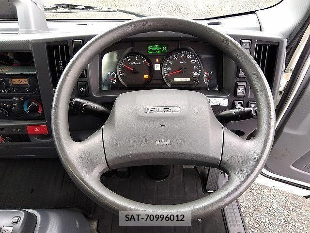Isuzu ELF TRUCK 2020-05 7961446-11