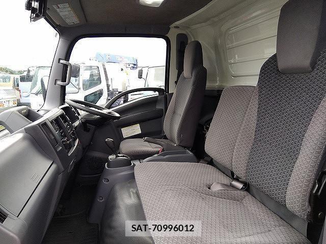 Isuzu ELF TRUCK 2020-05 7961446-14
