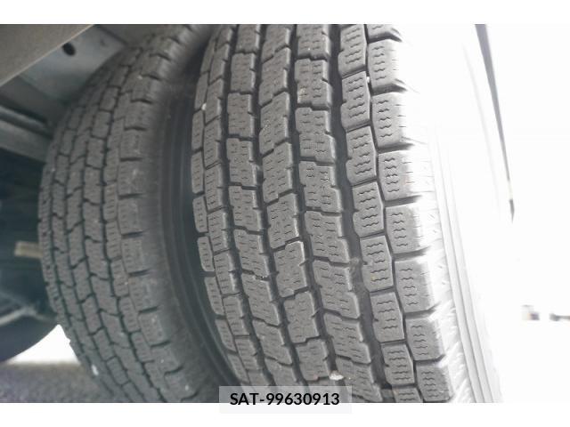 Isuzu ELF TRUCK 2016-10 7961377-10