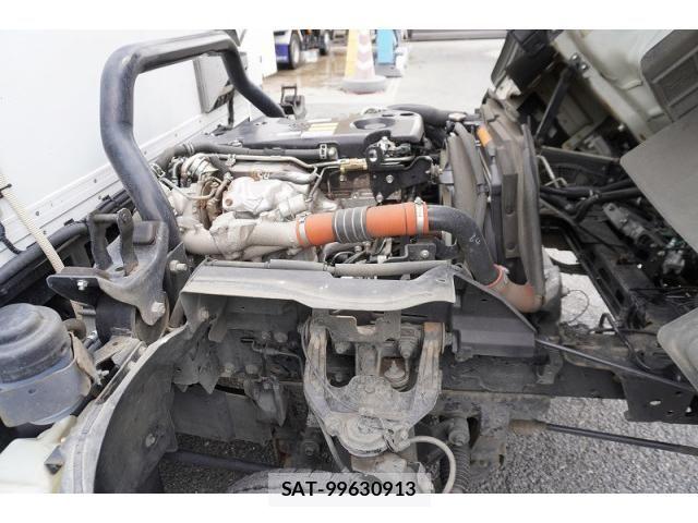 Isuzu ELF TRUCK 2016-10 7961377-15