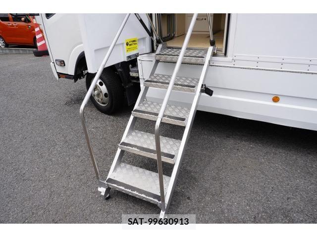 Isuzu ELF TRUCK 2016-10 7961377-19