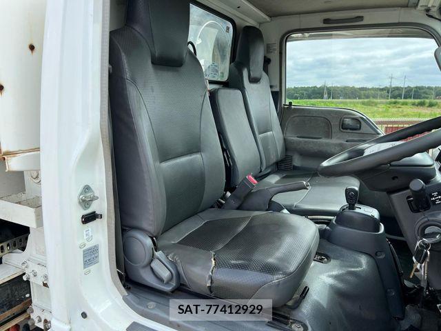 Isuzu ELF TRUCK 2009-03 7961495-10