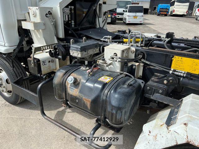 Isuzu ELF TRUCK 2009-03 7961495-18
