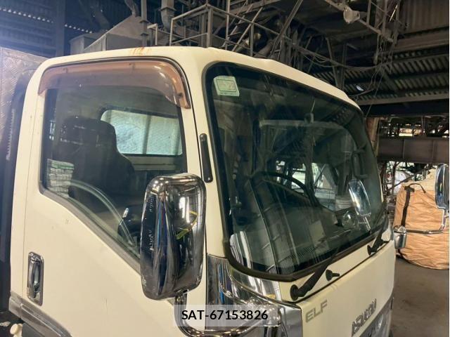Isuzu ELF TRUCK 2017-09 7961452-17