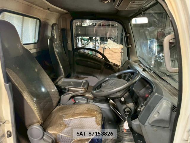 Isuzu ELF TRUCK 2017-09 7961452-21