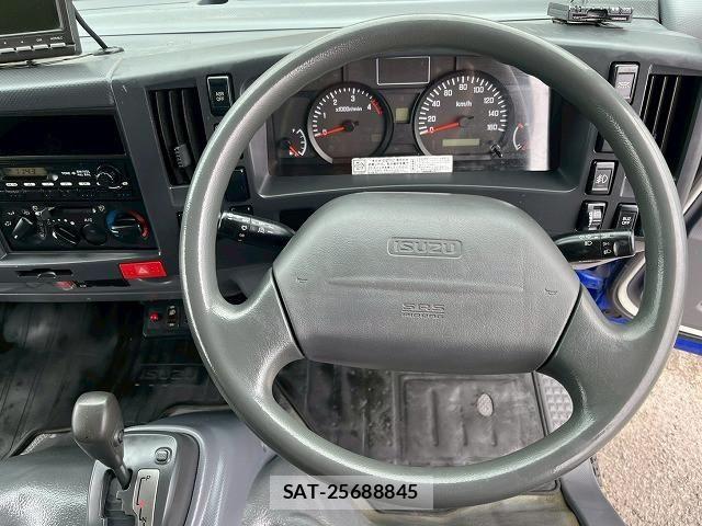Isuzu ELF TRUCK 2013-11 7961450-25