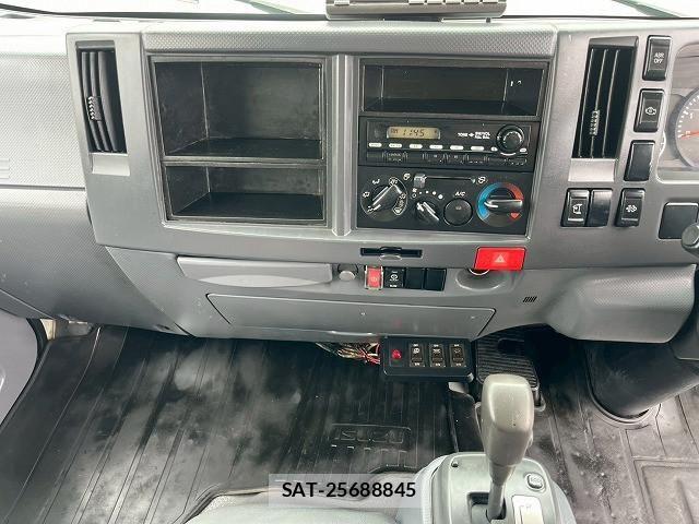 Isuzu ELF TRUCK 2013-11 7961450-27