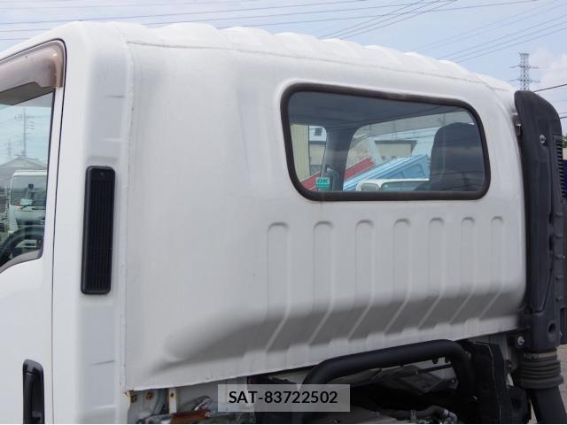 Isuzu ELF TRUCK 2018-03 7961378-21