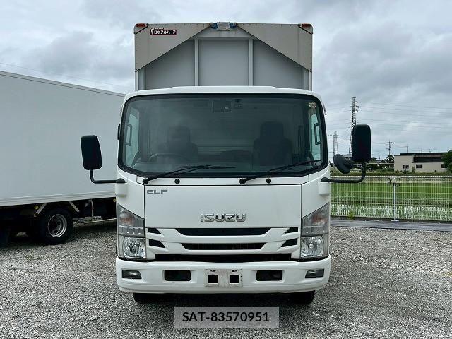 Isuzu ELF TRUCK 2015-02 7961414-1
