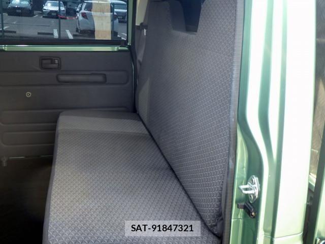 Isuzu ELF TRUCK 2018-03 7961404-12