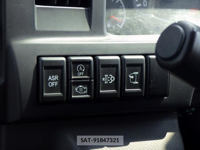 Isuzu ELF TRUCK 2018-03 7961404-17