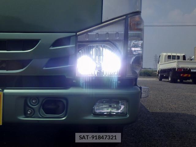 Isuzu ELF TRUCK 2018-03 7961404-26