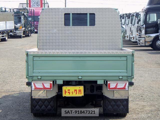 Isuzu ELF TRUCK 2018-03 7961404-5