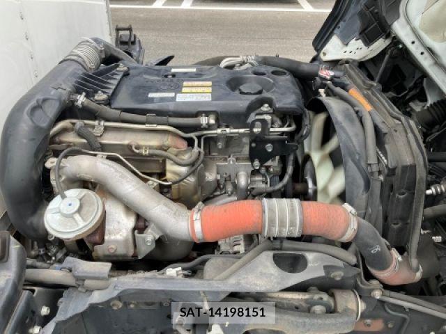 Isuzu ELF TRUCK 2016-05 7961494-14