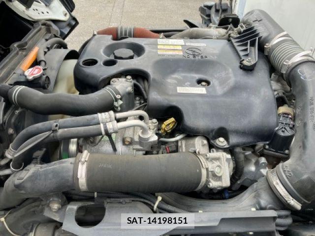 Isuzu ELF TRUCK 2016-05 7961494-15