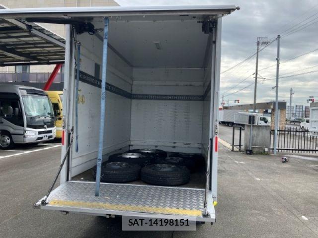 Isuzu ELF TRUCK 2016-05 7961494-6