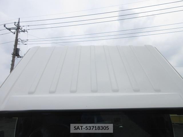Isuzu ELF TRUCK 2021-06 7961411-12