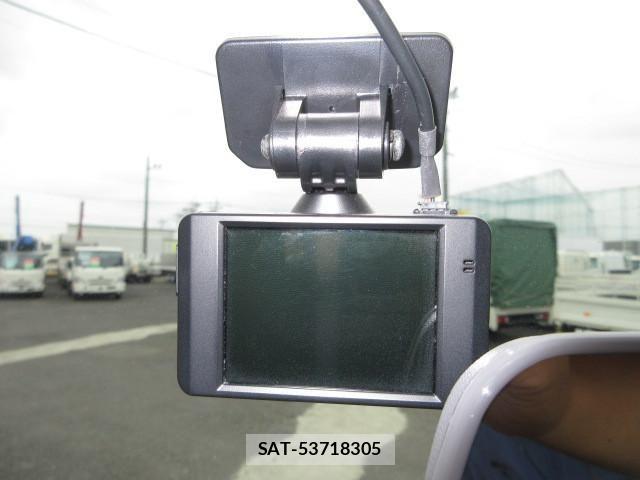 Isuzu ELF TRUCK 2021-06 7961411-21