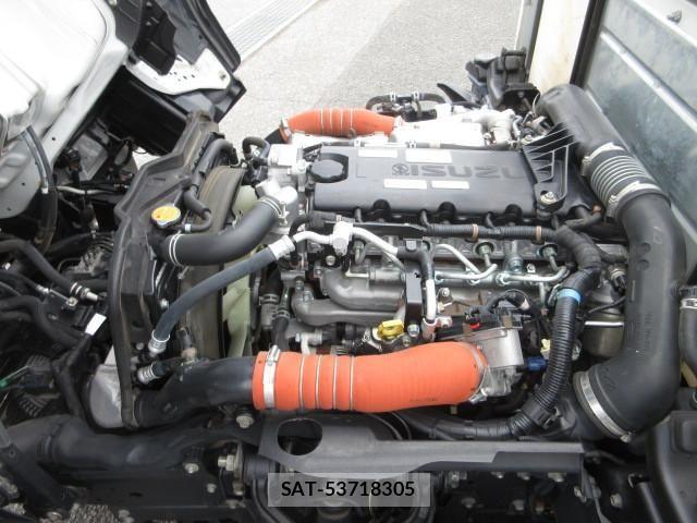 Isuzu ELF TRUCK 2021-06 7961411-26