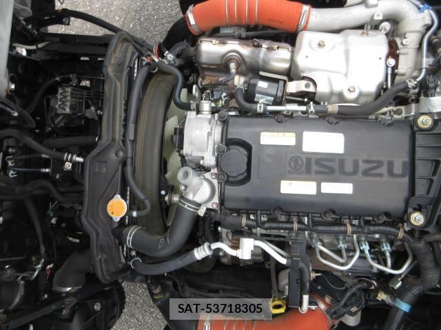 Isuzu ELF TRUCK 2021-06 7961411-27