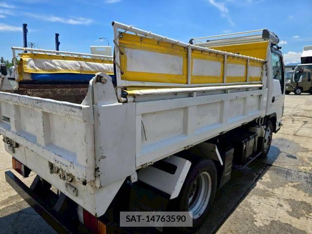 Isuzu ELF TRUCK 2015-11 7961405-11