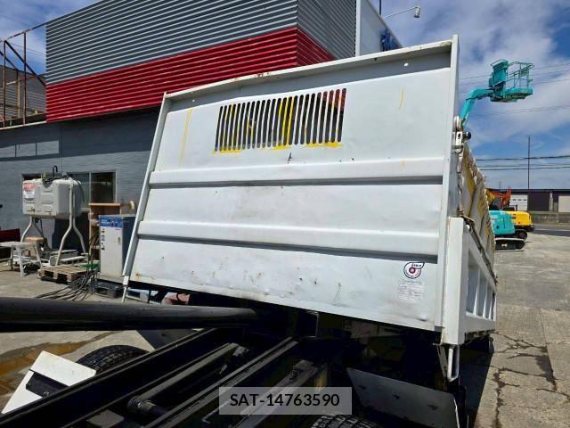 Isuzu ELF TRUCK 2015-11 7961405-12
