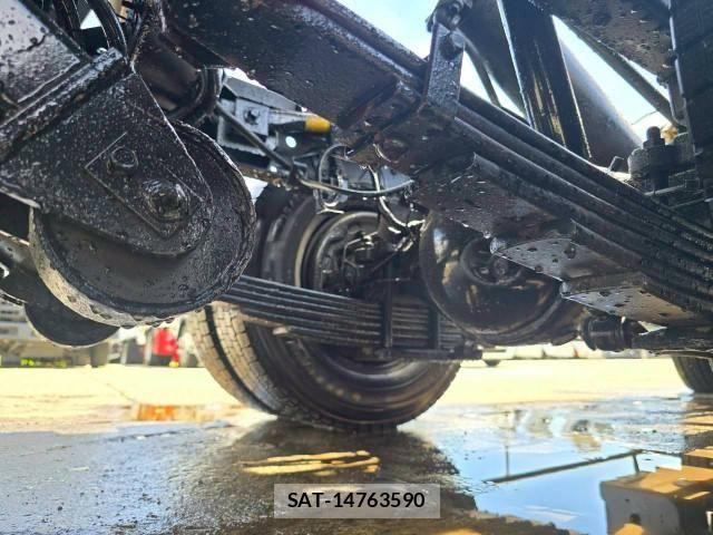 Isuzu ELF TRUCK 2015-11 7961405-23