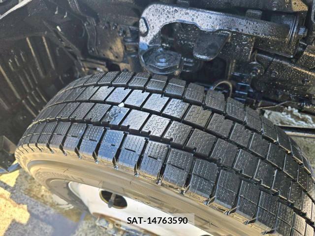 Isuzu ELF TRUCK 2015-11 7961405-26