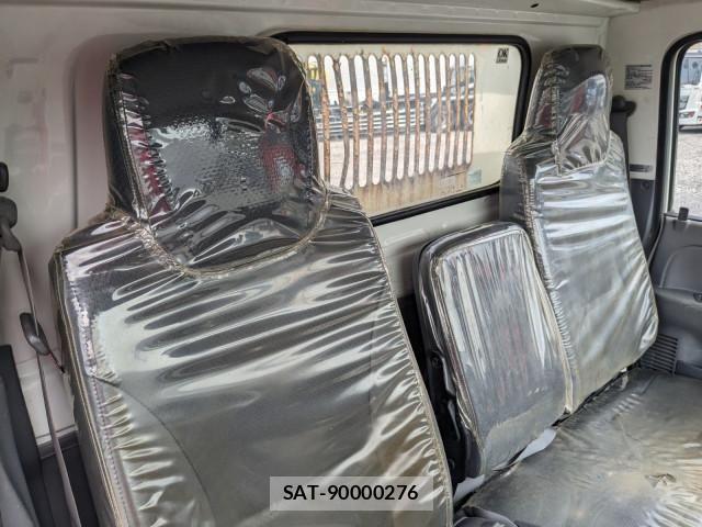 Isuzu ELF TRUCK 2018-05 7961407-10