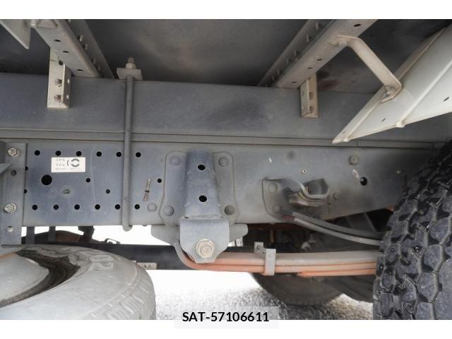 Isuzu ELF TRUCK 2016-06 7961466-10