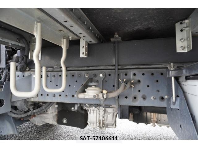 Isuzu ELF TRUCK 2016-06 7961466-11