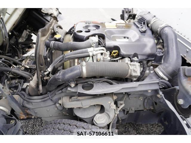Isuzu ELF TRUCK 2016-06 7961466-13