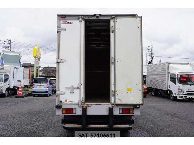Isuzu ELF TRUCK 2016-06 7961466-26