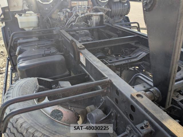 Isuzu ELF TRUCK 2016-12 7961433-17