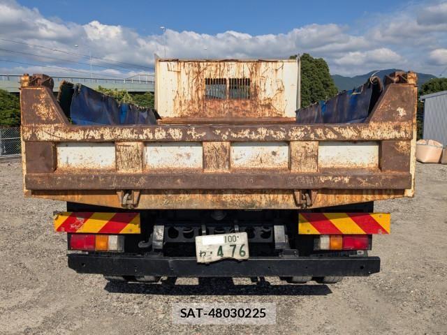 Isuzu ELF TRUCK 2016-12 7961433-4