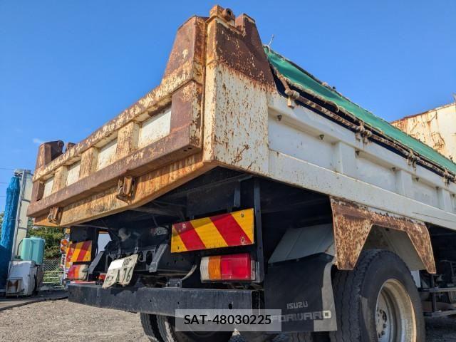 Isuzu ELF TRUCK 2016-12 7961433-6