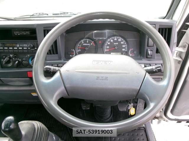 Isuzu ELF TRUCK 2010-04 7961482-10