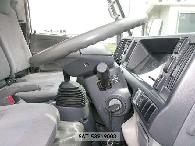 Isuzu ELF TRUCK 2010-04 7961482-11