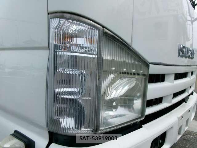 Isuzu ELF TRUCK 2010-04 7961482-22