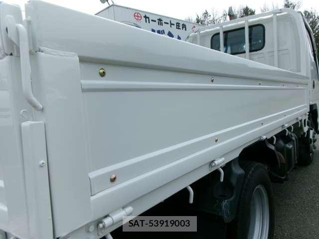 Isuzu ELF TRUCK 2010-04 7961482-24