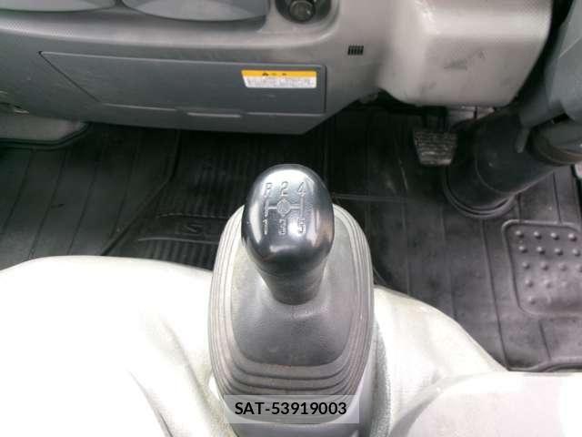 Isuzu ELF TRUCK 2010-04 7961482-8