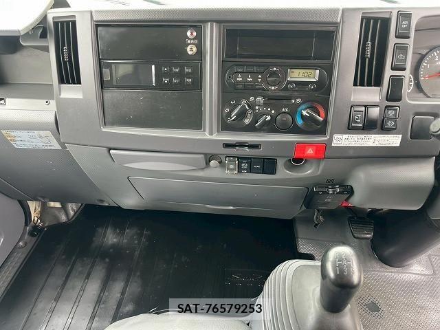 Isuzu ELF TRUCK 2016-09 7961463-27