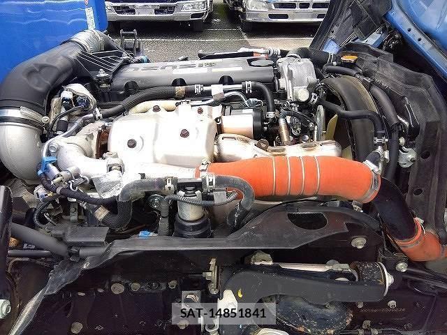 Isuzu ELF TRUCK 2019-09 7961384-14
