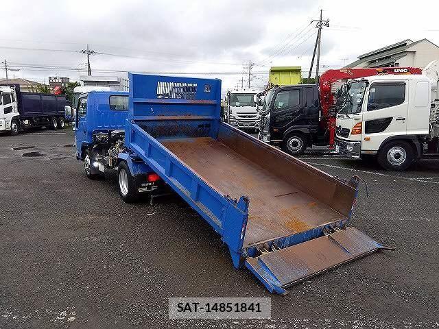 Isuzu ELF TRUCK 2019-09 7961384-5
