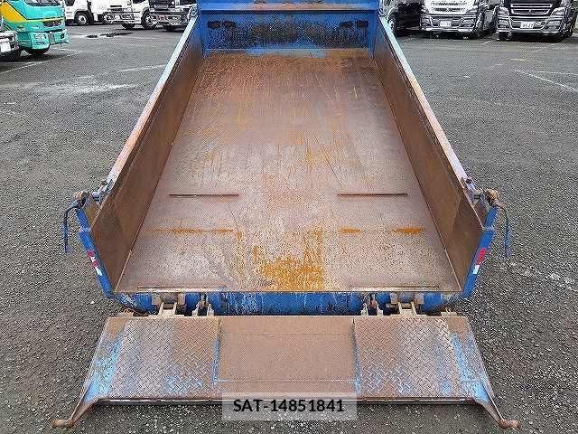 Isuzu ELF TRUCK 2019-09 7961384-6
