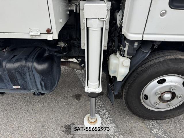 Isuzu ELF TRUCK 2018-07 7961444-18