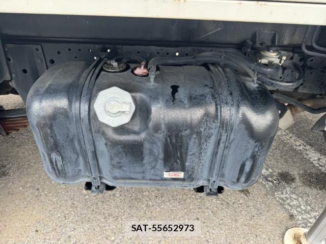 Isuzu ELF TRUCK 2018-07 7961444-27