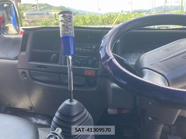 Isuzu ELF TRUCK 2012-03 7961423-7