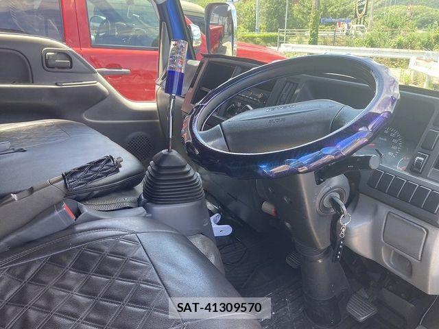 Isuzu ELF TRUCK 2012-03 7961423-8