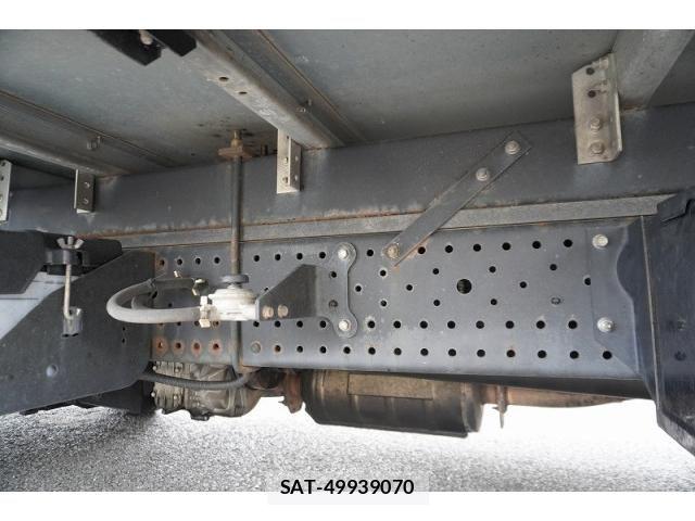 Isuzu ELF TRUCK 2020-03 7961449-11